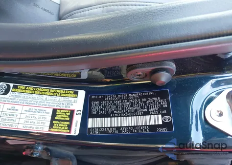 2021 Toyota Camry Xse z USA, uszkodzony, nr VIN 4T1K31AK0MU029367